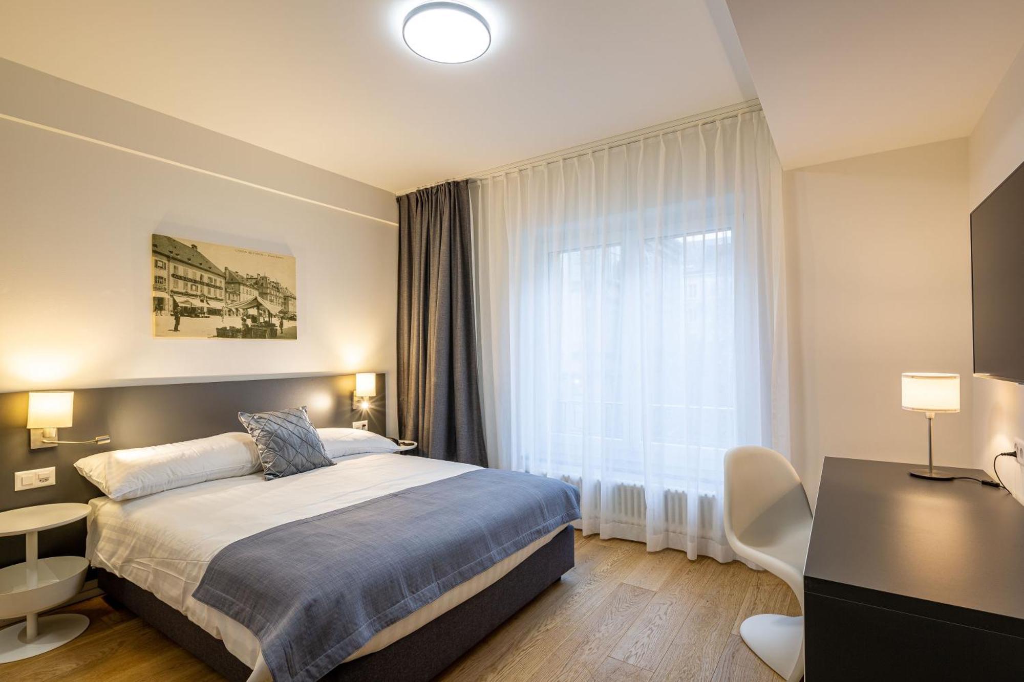 Athmos Residence - Hotel Ла-Шо-де-Фон Экстерьер фото